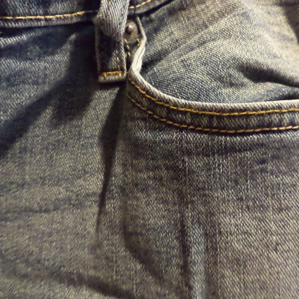 DENIZEN from LEVI'S 231 Athletic- 5-Pocket - Denim Jeans  Size: 36/32-Flat Front - Picture 4 of 13